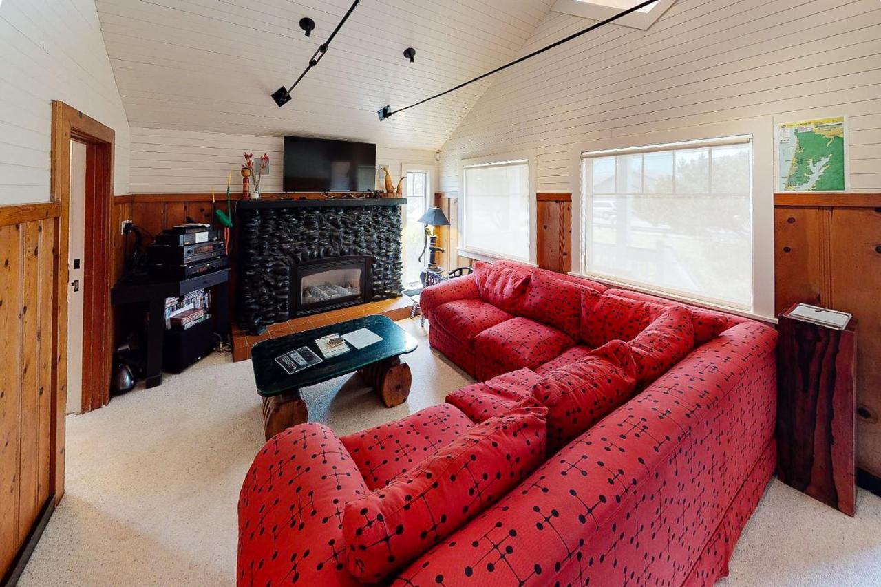 Wecoma Creekside Villa Lincoln City Esterno foto
