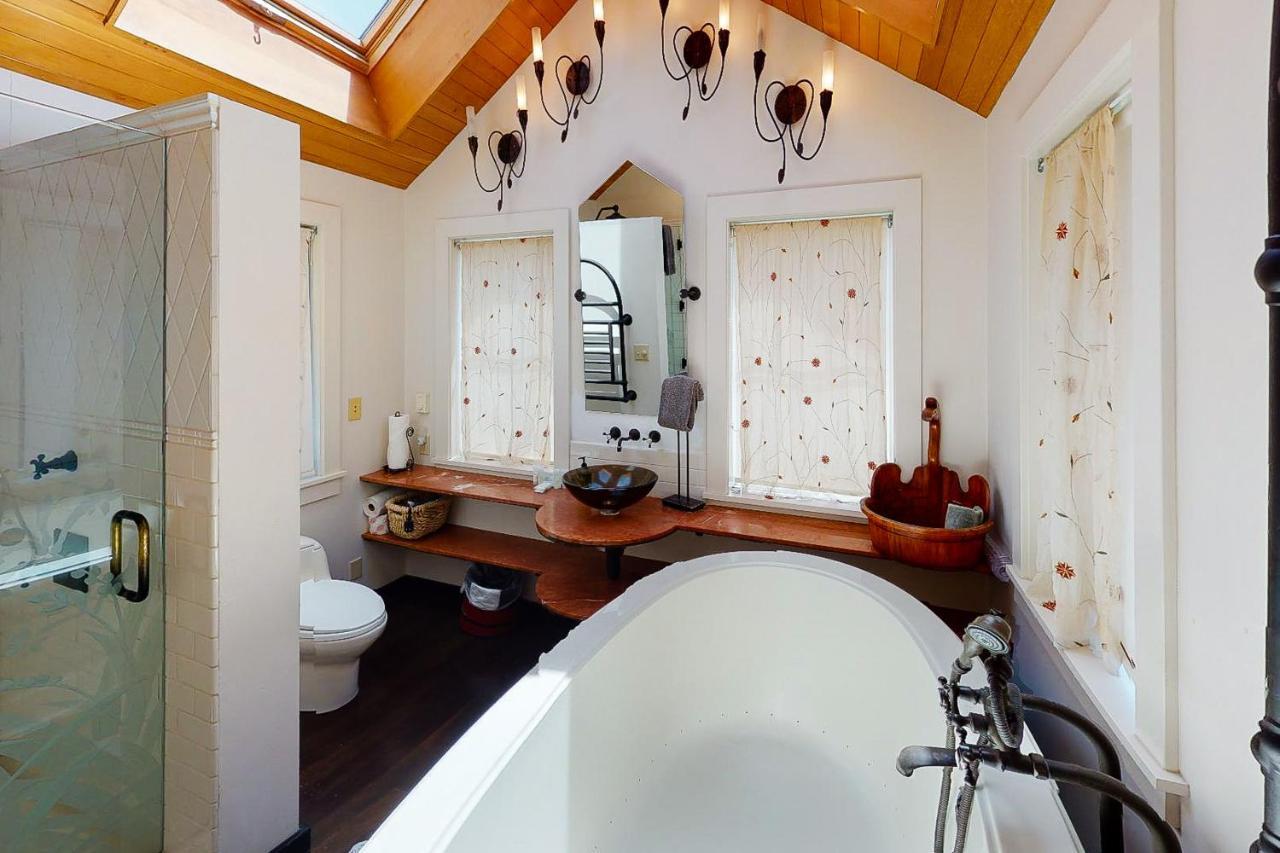 Wecoma Creekside Villa Lincoln City Esterno foto