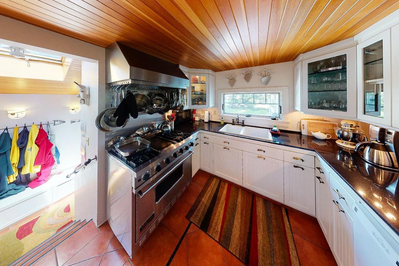 Wecoma Creekside Villa Lincoln City Esterno foto