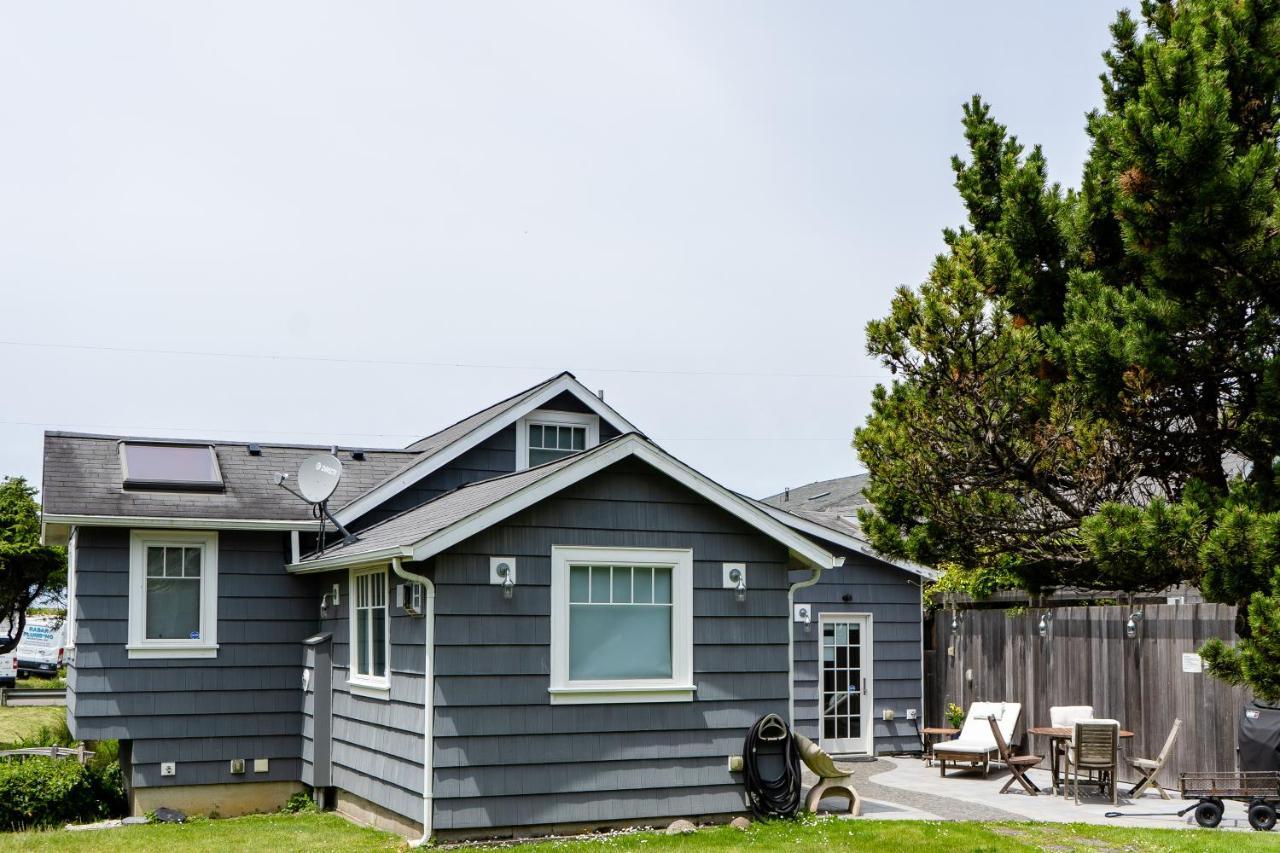 Wecoma Creekside Villa Lincoln City Esterno foto