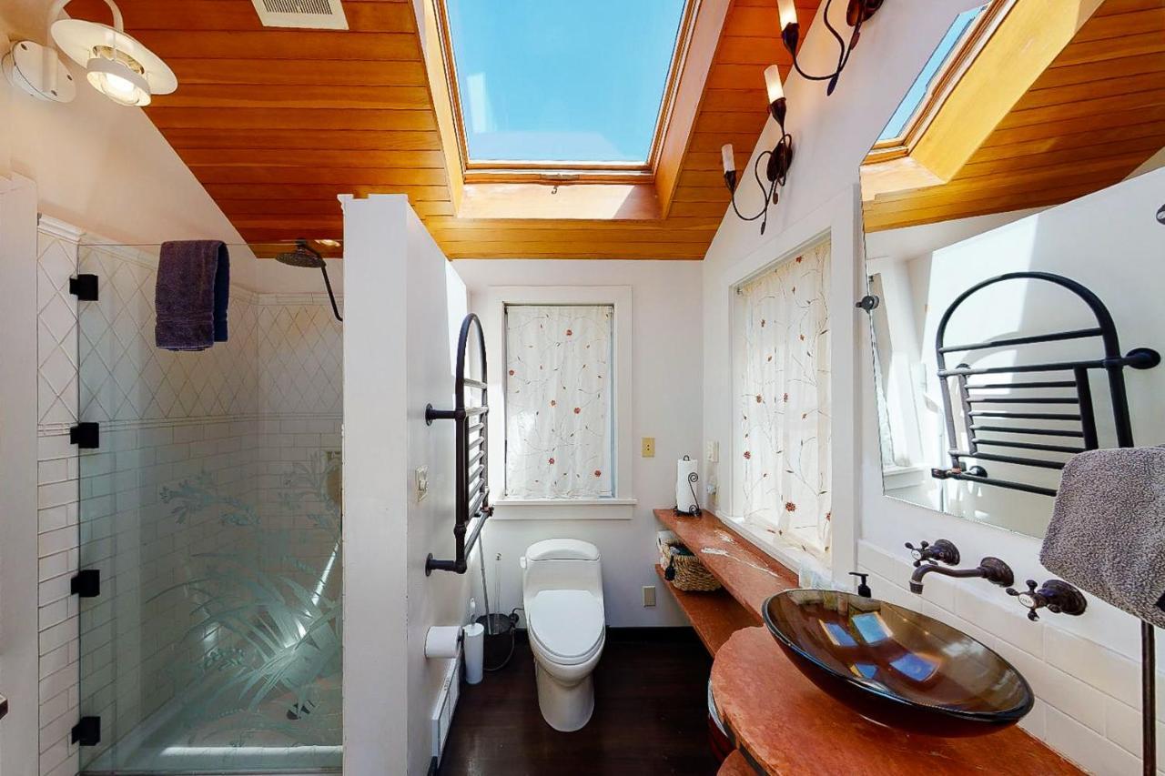 Wecoma Creekside Villa Lincoln City Esterno foto