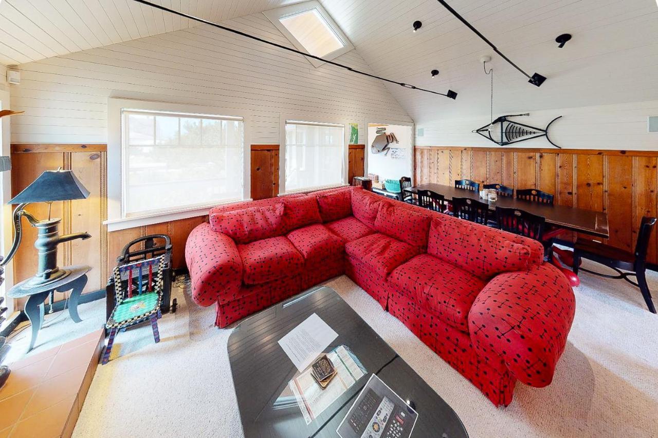Wecoma Creekside Villa Lincoln City Esterno foto