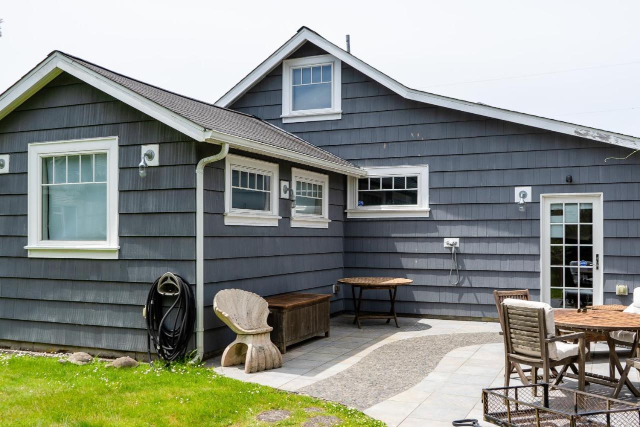 Wecoma Creekside Villa Lincoln City Esterno foto